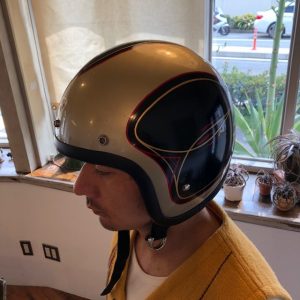 男の不毛な戦い。