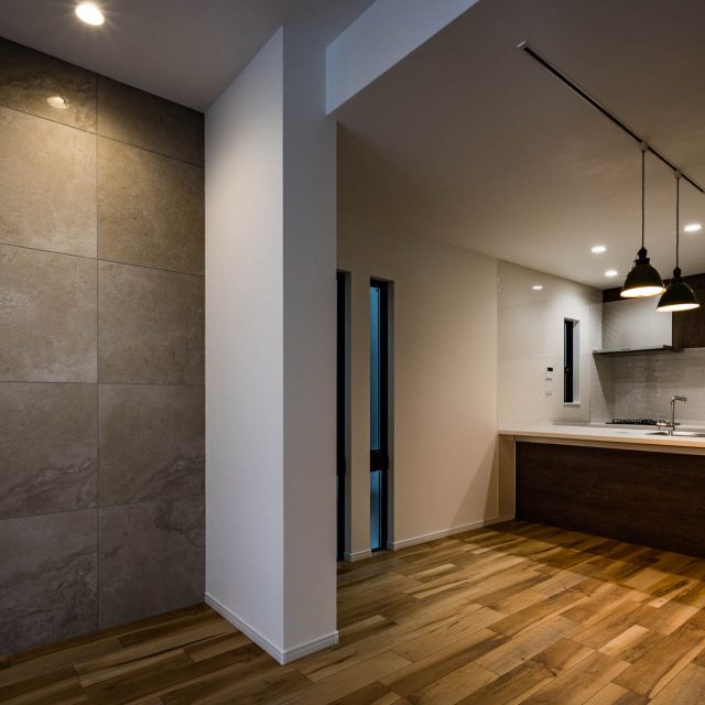 WORKS 追加しました。